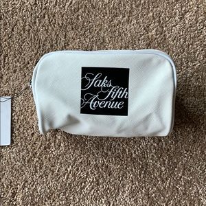 Saks Fifth Avenue Makeup Bag 💄 white leather